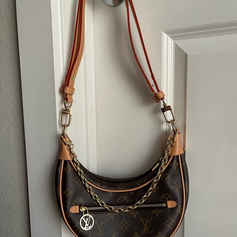Louis Vuitton Brown Monogram Women's loop PM Bag